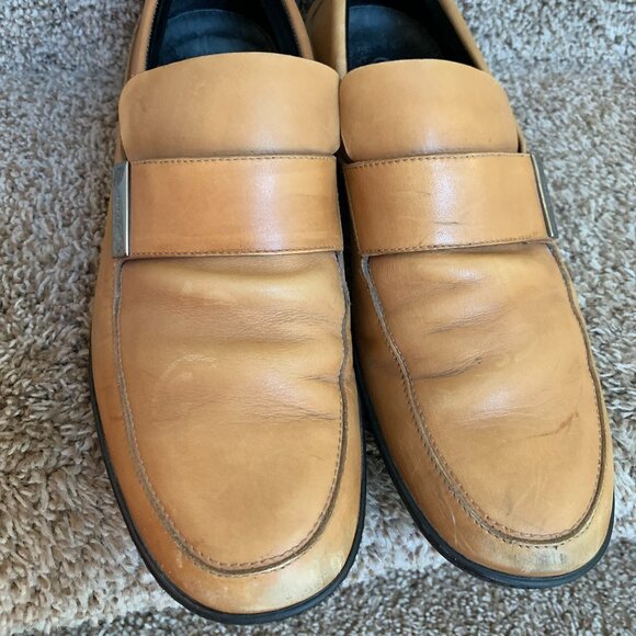 Gucci Men\'s Tan Leather Loafers . Size 8.5 D. In good condition with signs of us main image 15